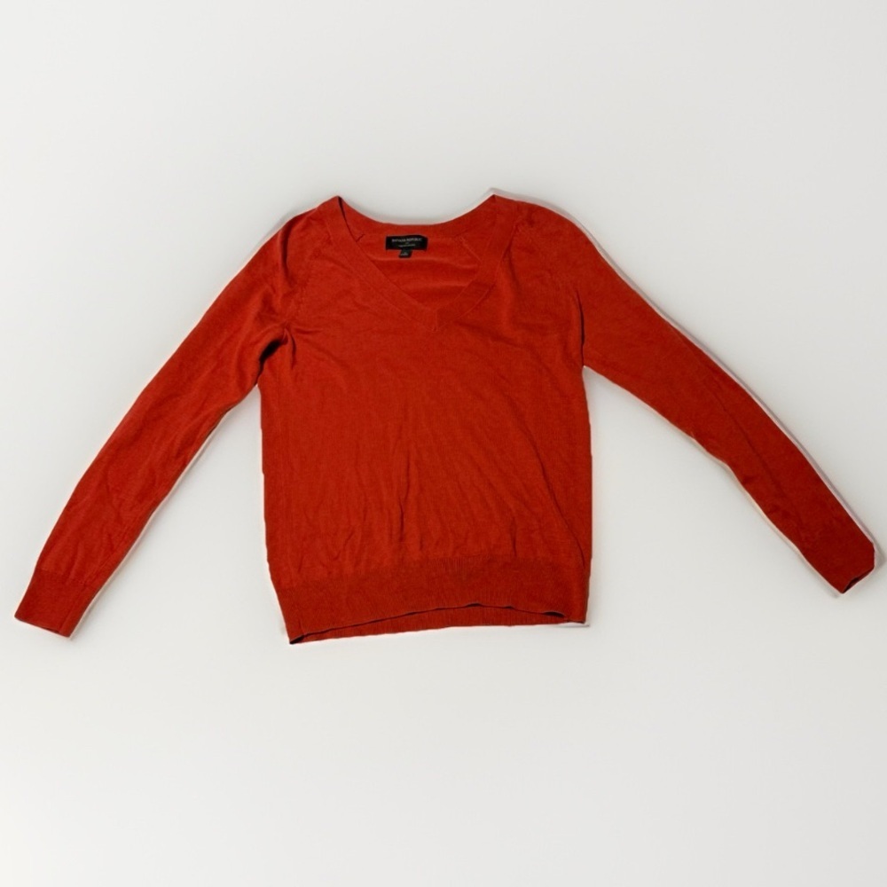 Banana Republic Orange V-Neck Lightweight Knit Sweater Women’s SizeS Fall Casual